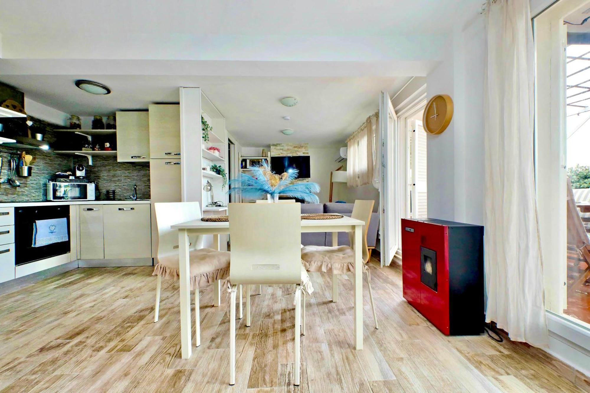 The Attic Apartment Civitavecchia Exterior foto