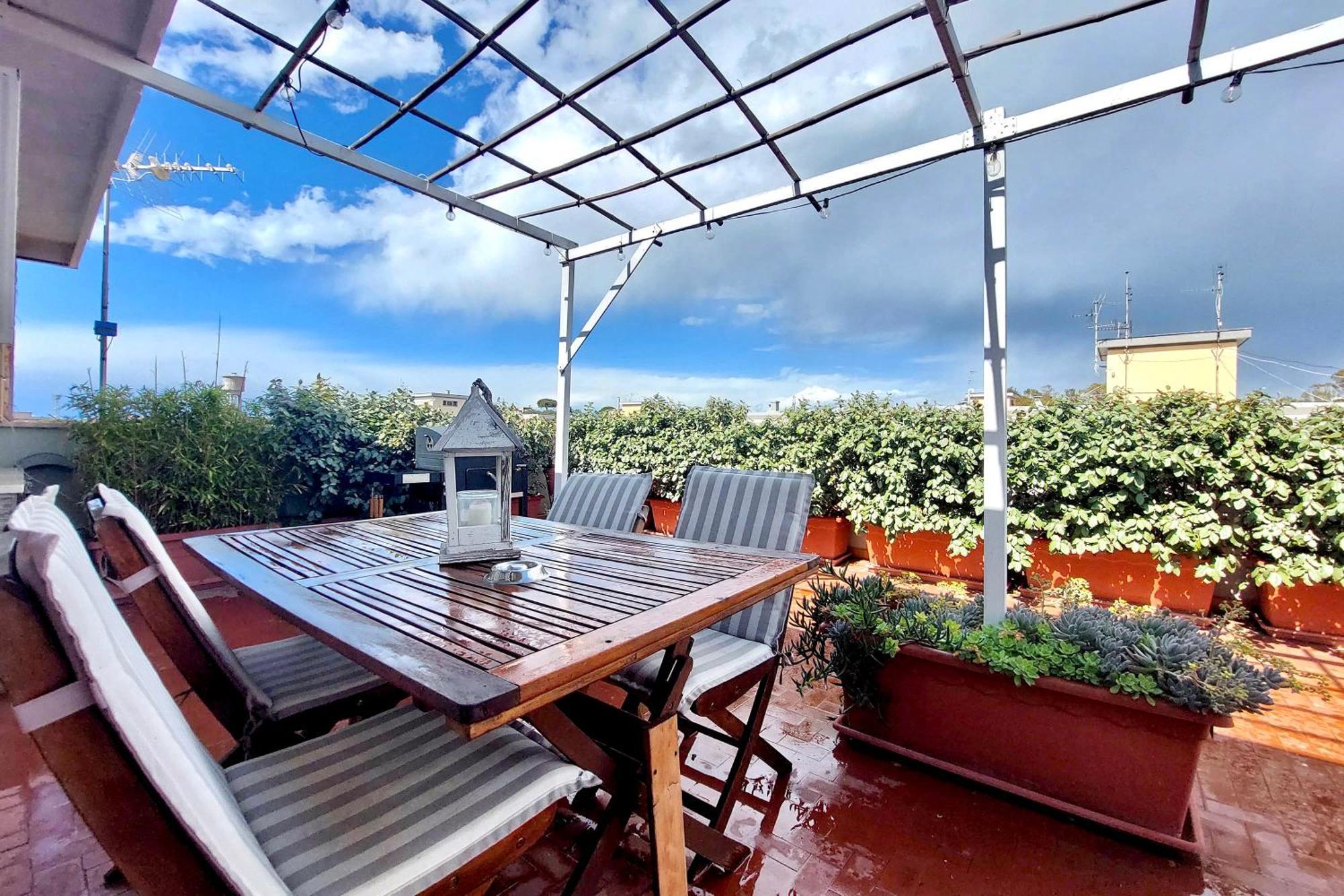 The Attic Apartment Civitavecchia Exterior foto